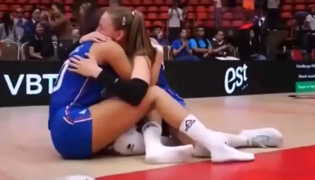 随即在关键, 女排悲喜夜