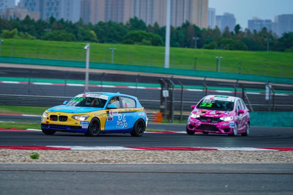 inews, jJ, 车稳定完赛 inews, jJ, 车稳定完赛